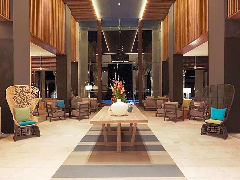 Eden Bleu Hotel