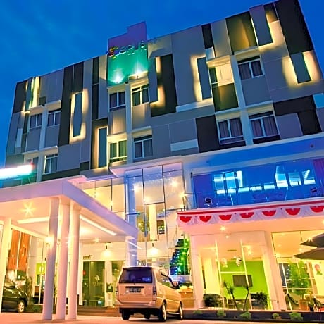 Splash Hotel