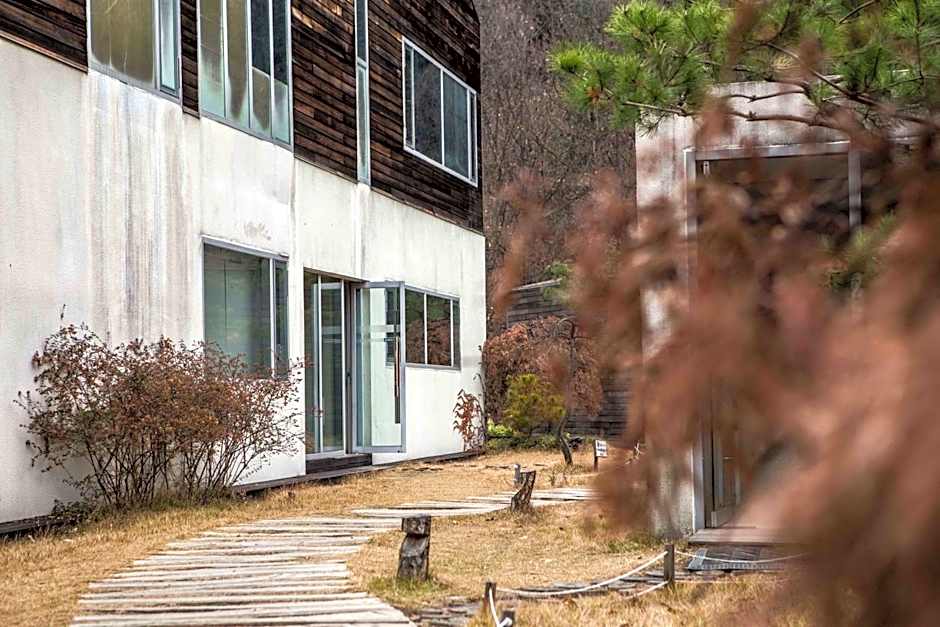 Healience Village