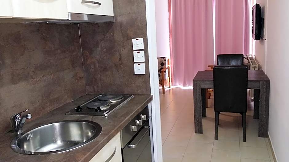 Agrino Hotel Apartments