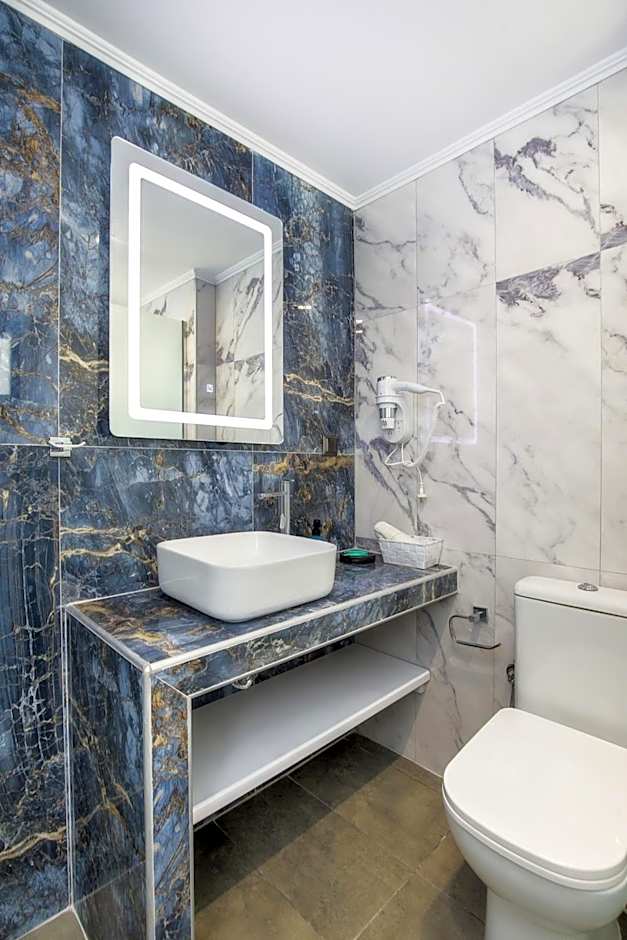 Ermioni Elegance Hotel
