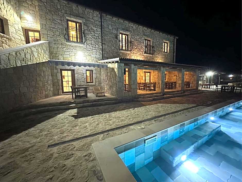 Hotel & Villas - TERIZIS Le Rocher