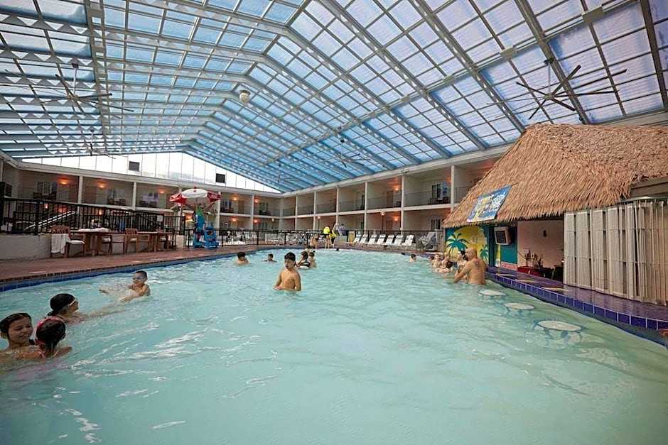 Adventureland Inn