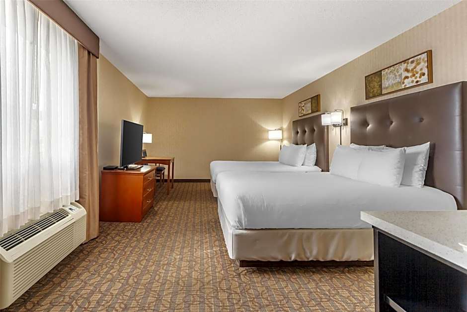 Best Western Cold Lake Inn