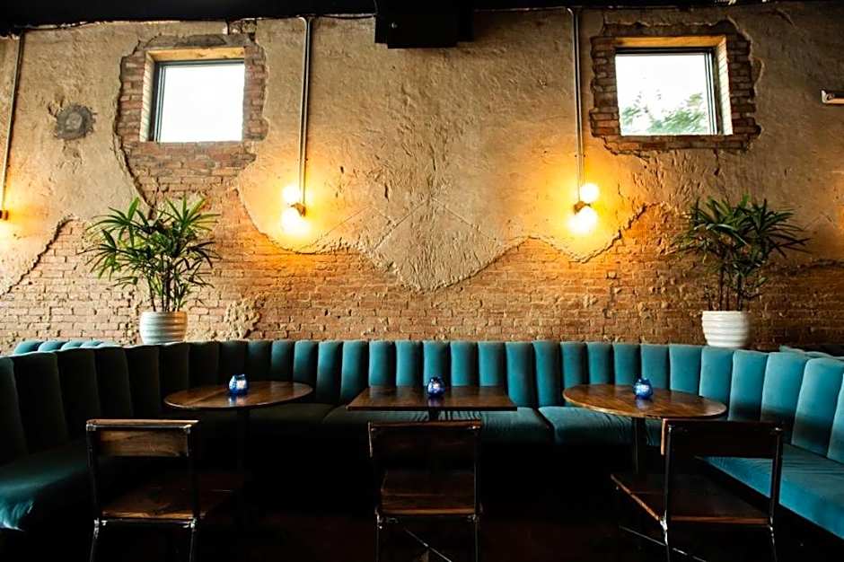 Deep Ellum Hostel