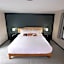 East Rock Inn