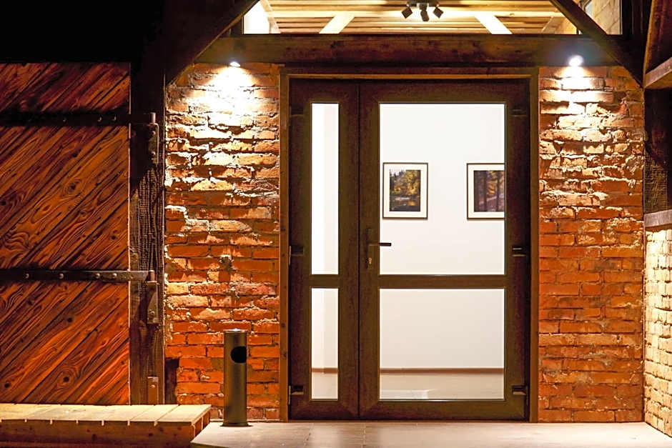Novosiele Lifestyle Apartments - nad górską rzeką - Strefa relaksu sauna jacuzzi - Bieszczady