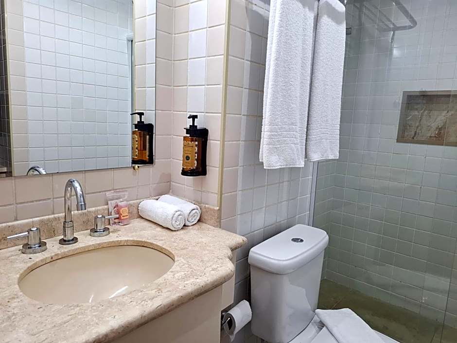 INCRIVEL Flat proximo Shoppings JK e Vila Olimpia