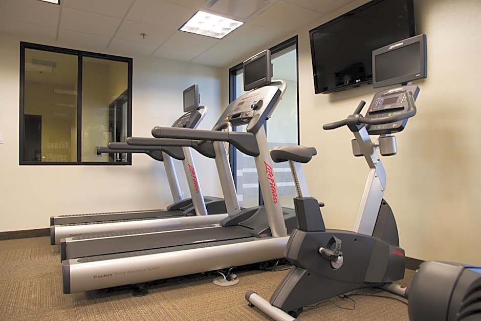 Holiday Inn & Suites Red Deer South By IHG