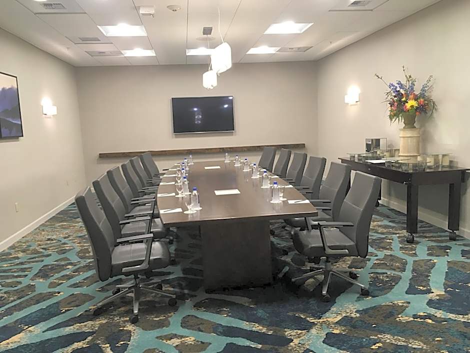 Crowne Plaza Ventura Beach By IHG