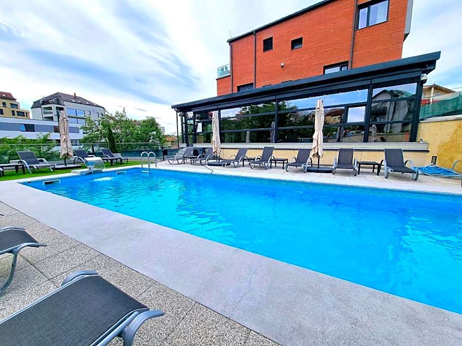 Panorama Deluxe Aparthotel