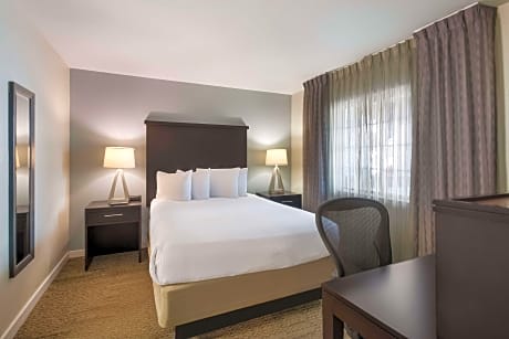 Two Bedroom Suite - Two Queens