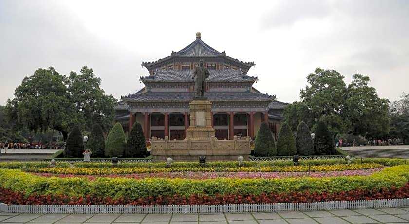 Xinghe Xinfeng Hotel Railway Station & Bus Station Branch