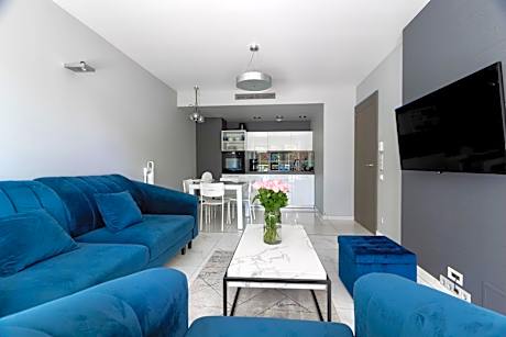 Apartament 208
