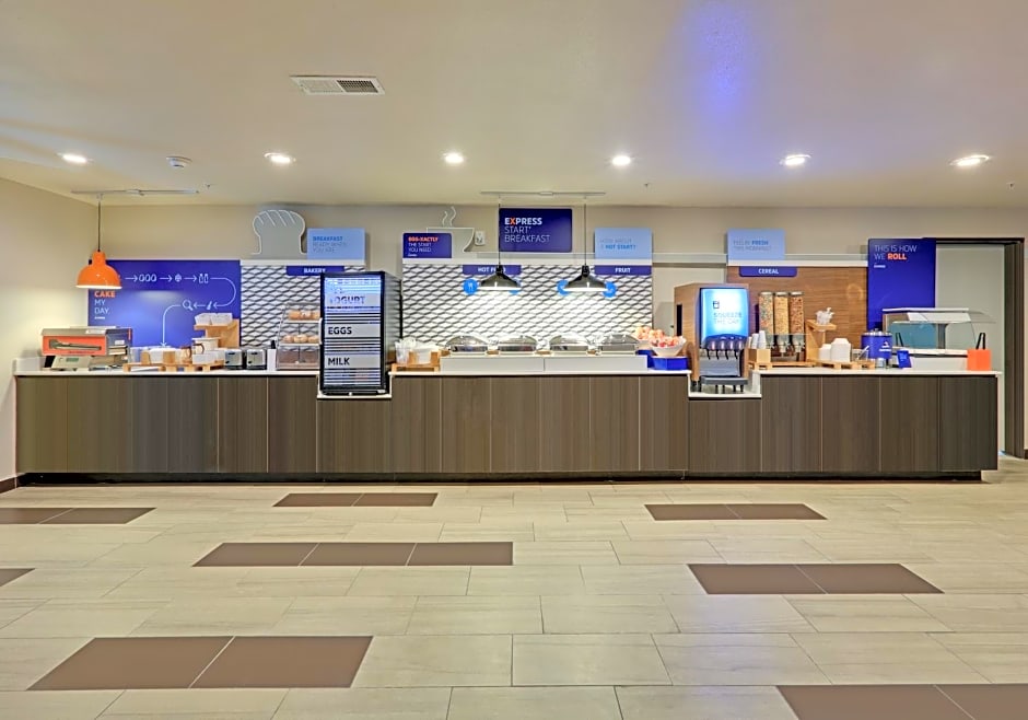 Holiday Inn Express & Suites Austin - Round Rock By IHG