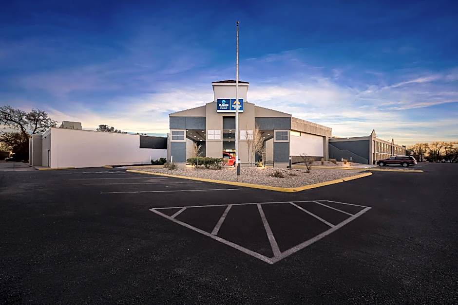 Suburban Studios, Kearney