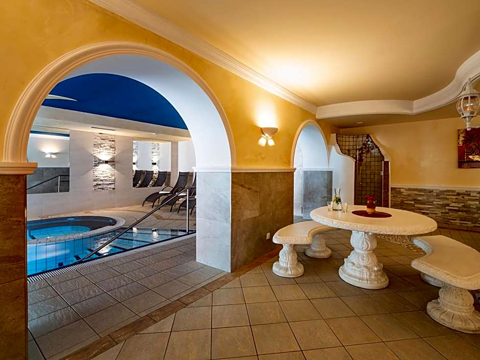 Hotel Alpina
