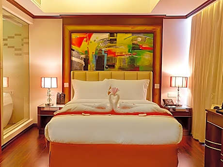 Junior Suite with Kitchenette