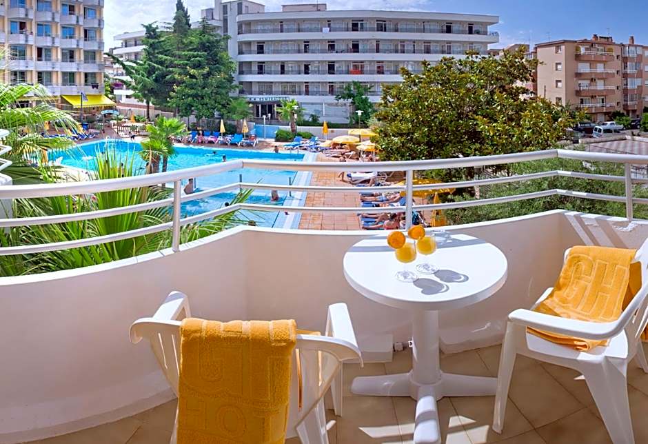 GHT Oasis Tossa & Spa
