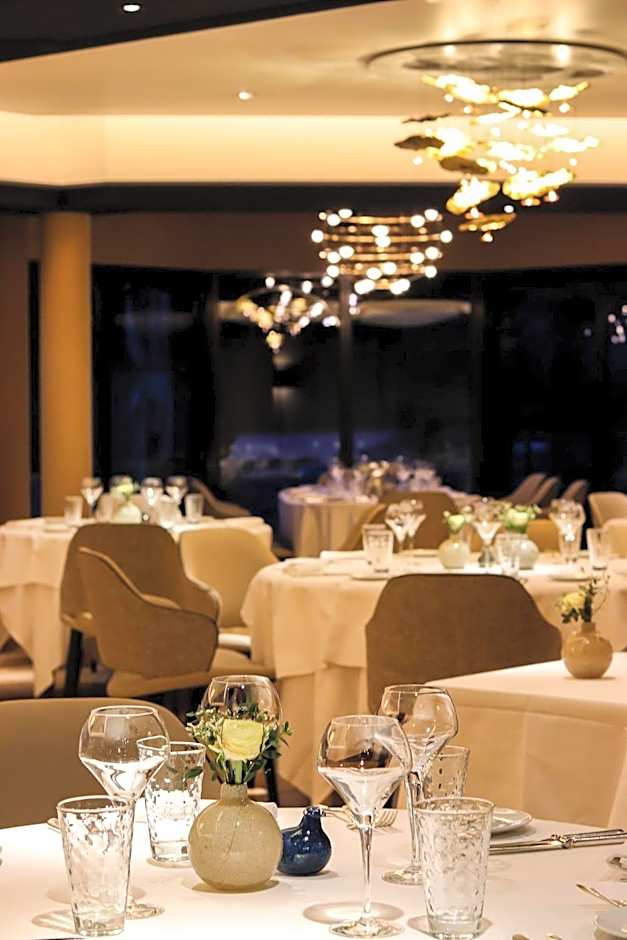 Logis Hotel Le Parc & Spa