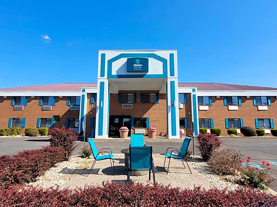 Clarion Pointe Harrodsburg-Danville