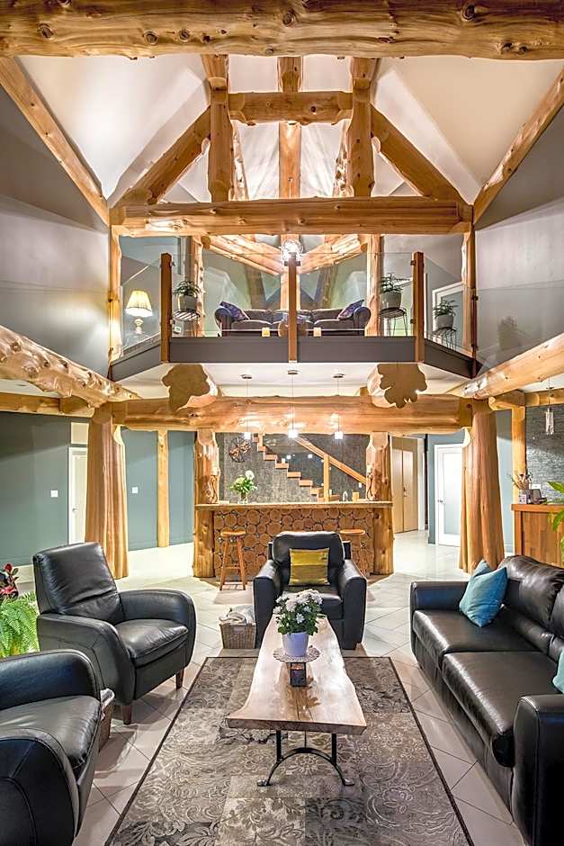 The Rockwell-Harrison Guest Lodge