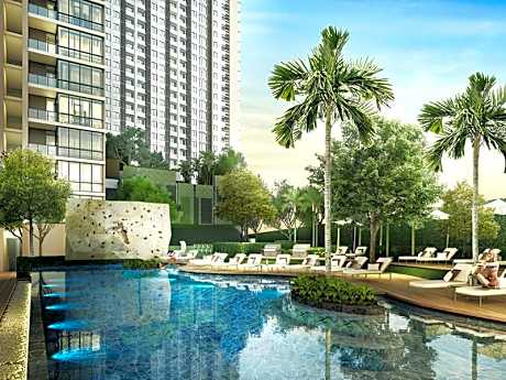 Sea View Spacious Condo At Pattaya