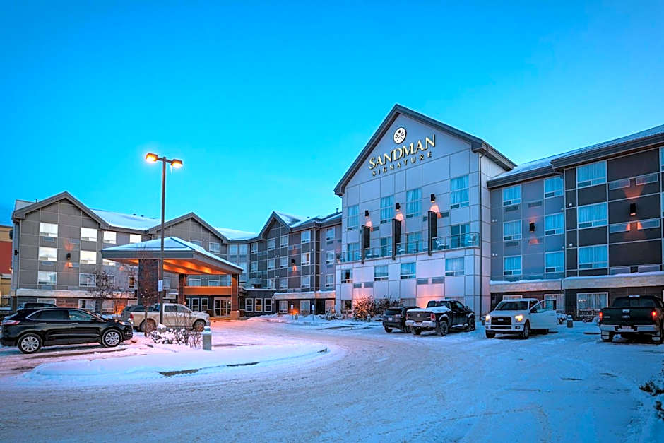 Sandman Signature Edmonton South Hotel