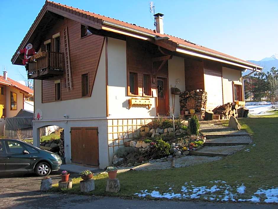 Chambre d'hôtes "LES CRETS"