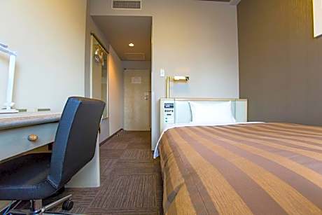 Standard Double Room - Non-Smoking