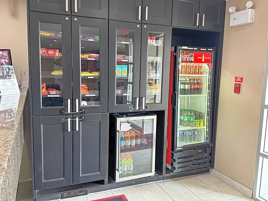 Ramada by Wyndham Sherwood Park