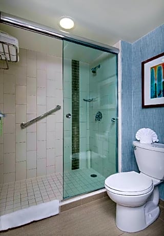 Double Room with Two Double Beds and Sofa bed - High Floor