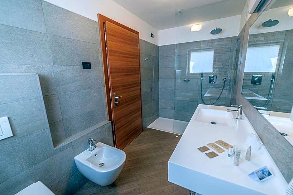 Hotel Garnì Paradisi - Wellness & Spa