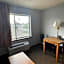 New Victorian Inn & Suites Lincoln