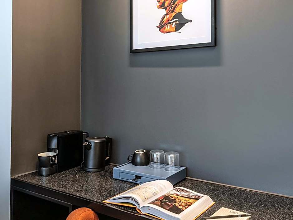 TRIBE Manchester Airport