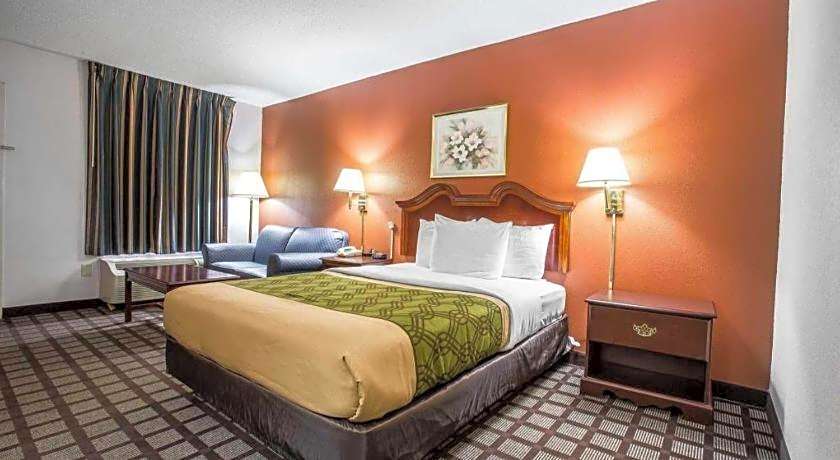 Econo Lodge South Garner
