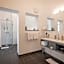 Boutique Hotel Zum Oberjäger, Schloss Lackenbach