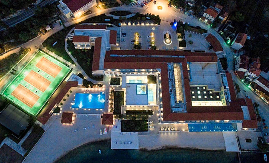 Admiral Grand Hotel