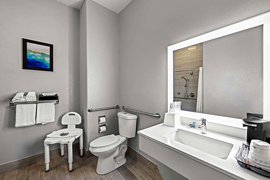 Best Western Palace Inn & Suites