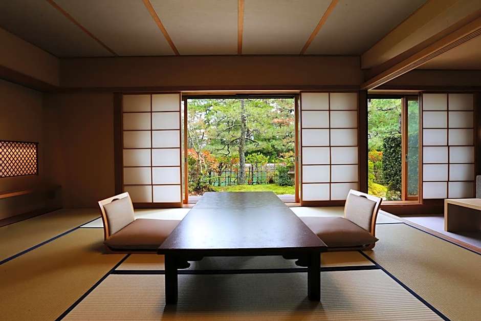 Foto 1 von 4 von Japanese Style