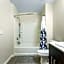 Luxury 2 Bedroom 2 Bathroom With Fitness Center and Pool