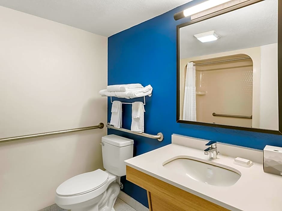 Spark by Hilton Augusta