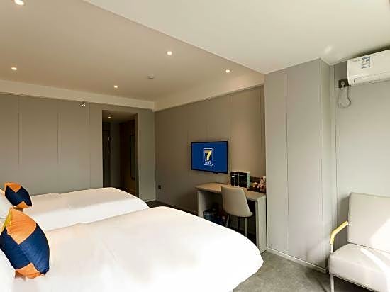 7 Days Inn  Hengyang Xihu Park Branch