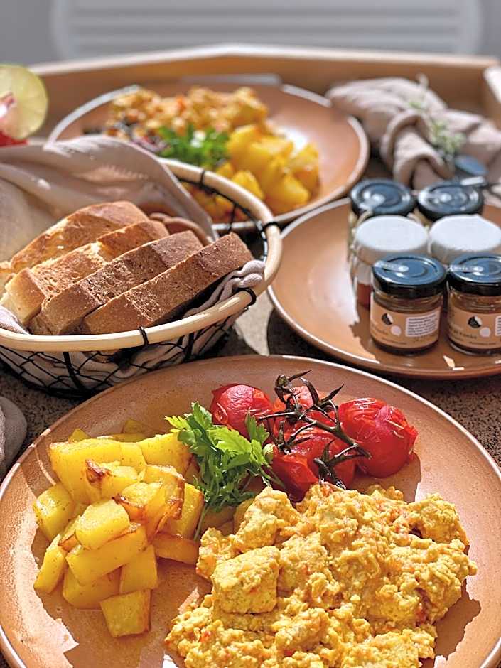 Ethos Vegan Suites Fira, Santorini