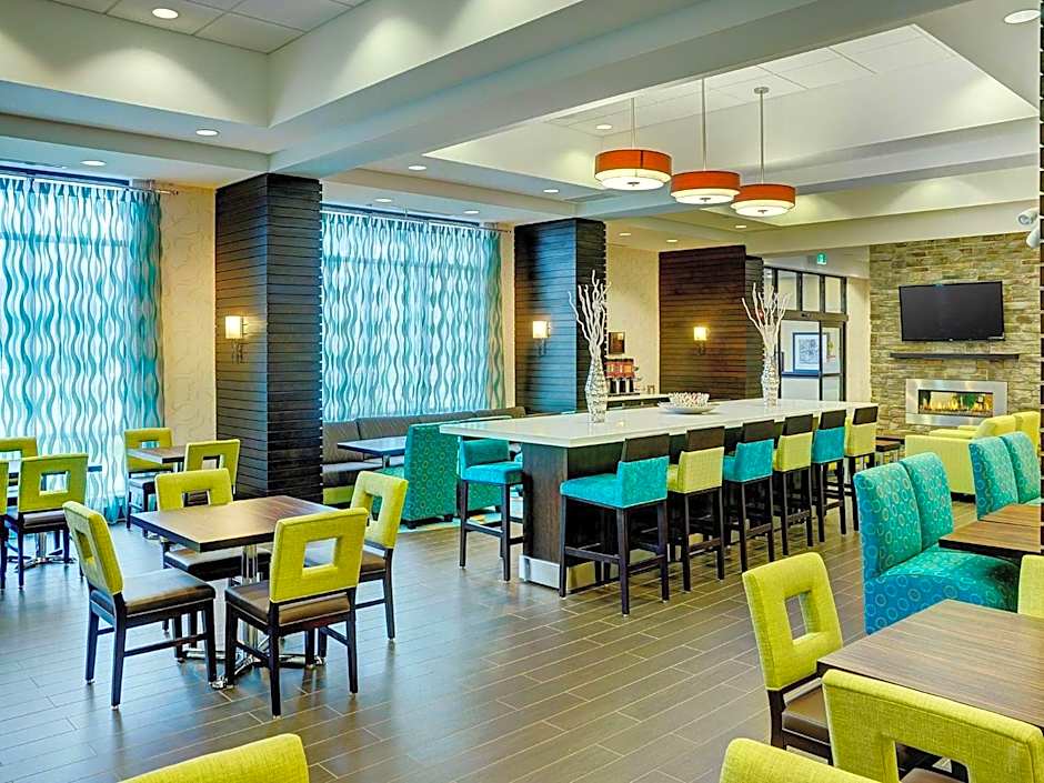 Hampton Inn By Hilton Winnipeg Airport