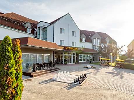 Thermenhotel Kurz