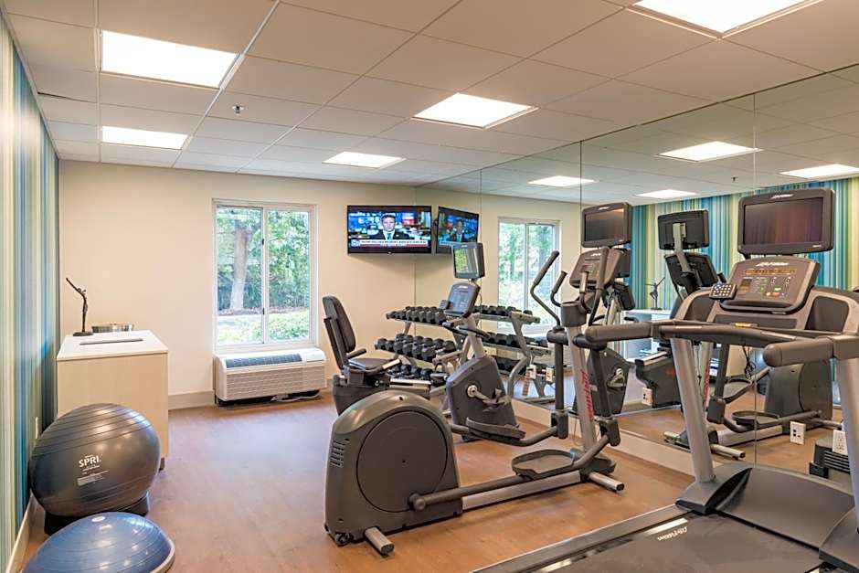Holiday Inn Express Charleston US Highway 17 & I-526 By IHG