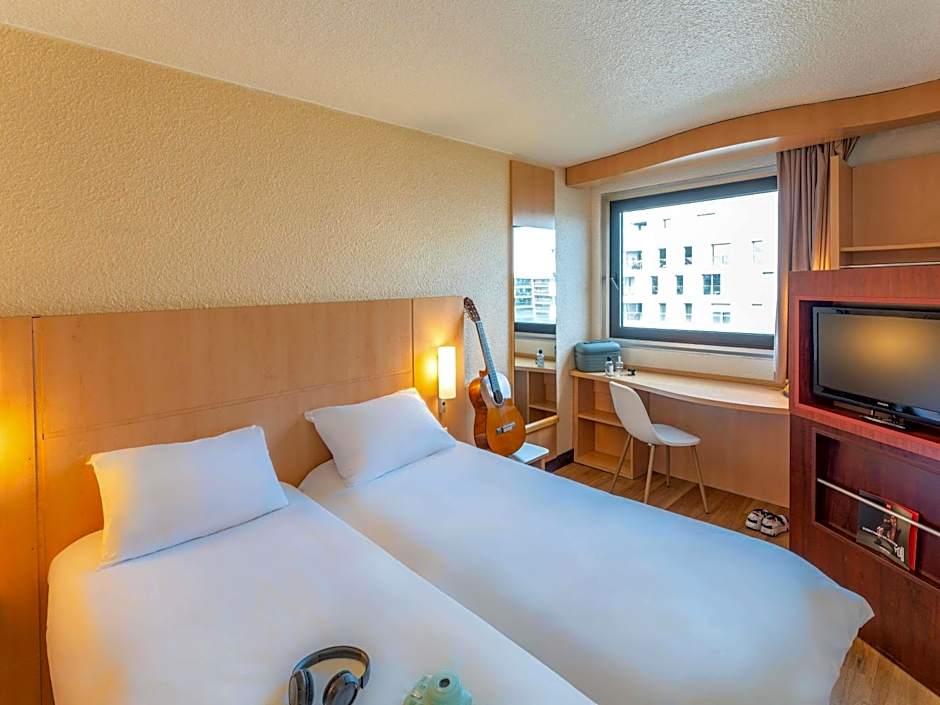 ibis Paris 17 Clichy-Batignolles Hotel