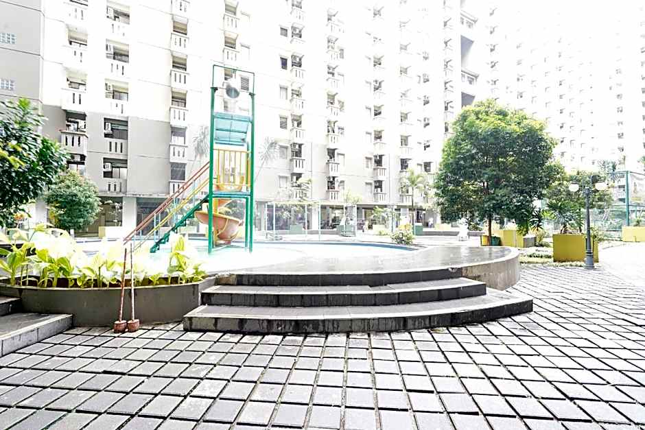OYO 93545 Gateway Cicadas Apartment By Barbie Homestay