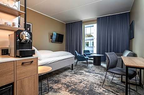 Business Double Room
